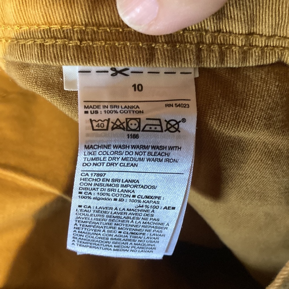 Old Navy Skirt - Picture 6 of 6